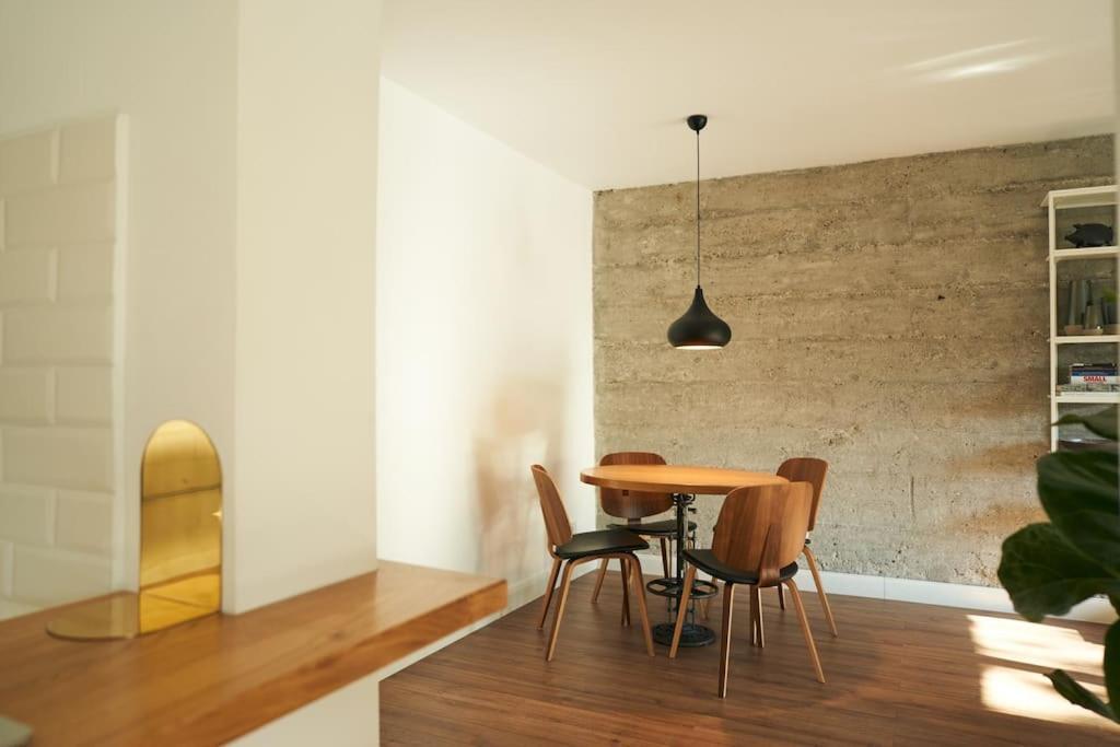 Ultracentral Two Rooms Apartment In Bucharest Bucareste Exterior foto